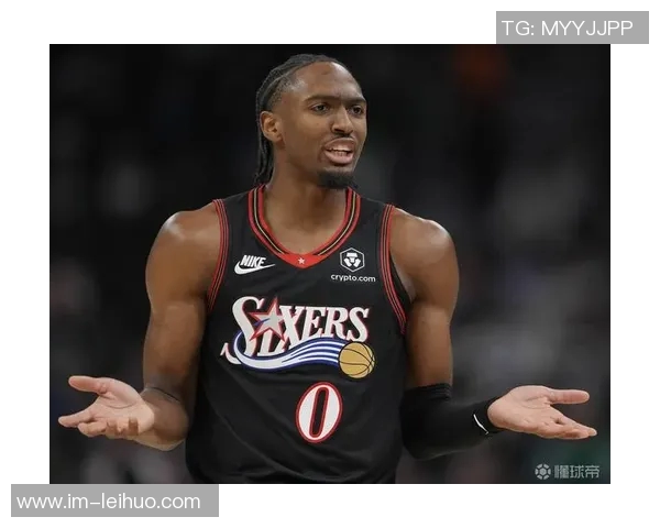 马克西全场表现惊艳24投14中砍下34分8篮板10助攻末节独得11分助球队取胜