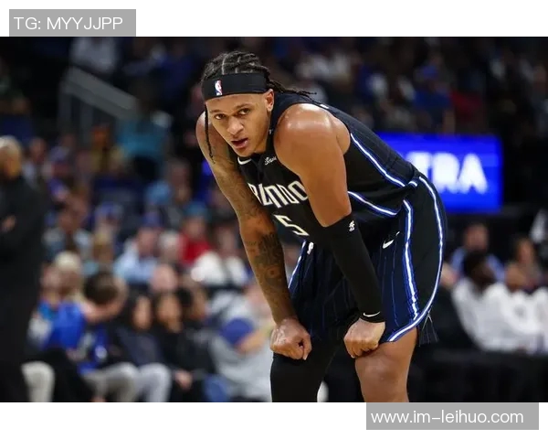 里弗斯强调小凯文波特应加强内线冲击减少运球晃动提升防守压力 里弗斯强调小凯文波特应加强内线冲击减少运球晃动提升防守压力