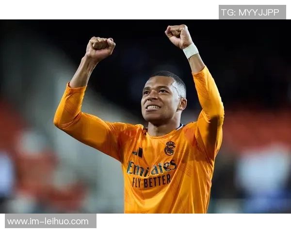 姆巴佩本场表现亮眼射门5次斩获1球过人成功率高达75获评79分